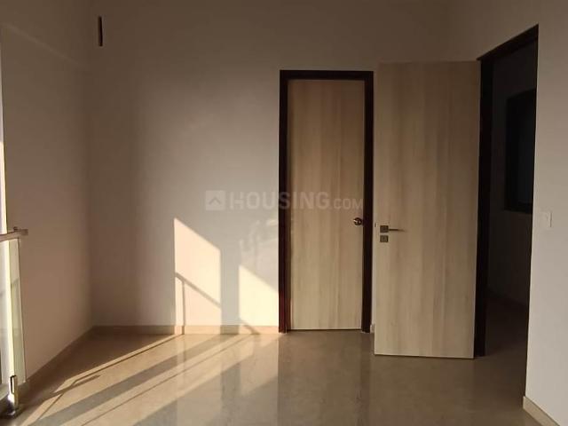 3 BHK Apartment in Bandra East for resale Mumbai. The reference number is 21353799