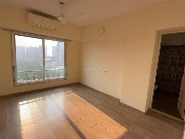 3 BHK Apartment in Bandra East for resale Mumbai. The reference number is 21364278