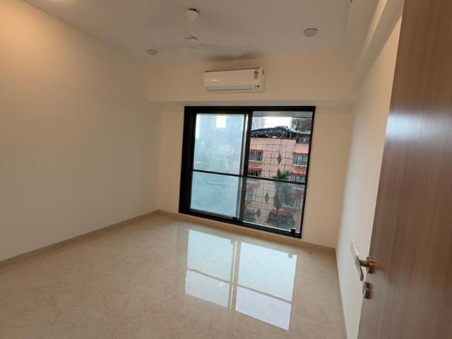 3 BHK Apartment in Bandra West for rent Mumbai. The reference number is 20904618