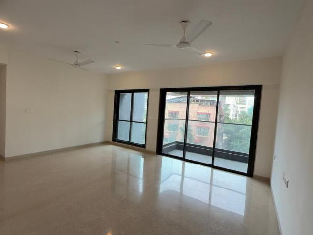 3 BHK Apartment in Bandra West for rent Mumbai. The reference number is 20902957
