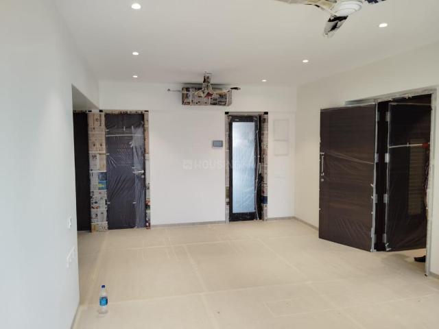 3 BHK Apartment in Bandra West for rent Mumbai. The reference number is 21012912