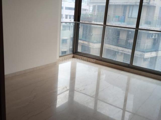3 BHK Apartment in Bandra West for rent Mumbai. The reference number is 21035989