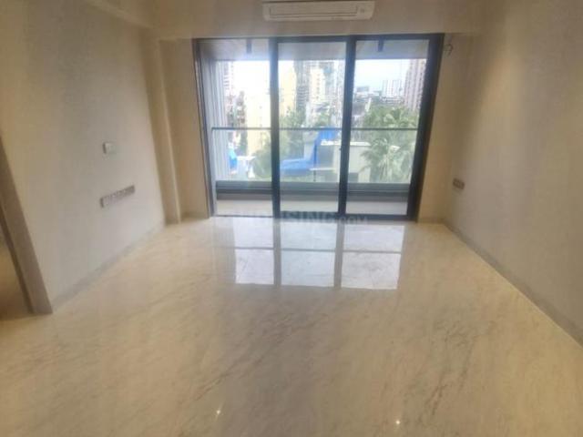 3 BHK Apartment in Bandra West for rent Mumbai. The reference number is 21036276