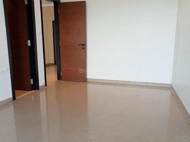 3 BHK Apartment in Bandra West for rent Mumbai. The reference number is 21113901
