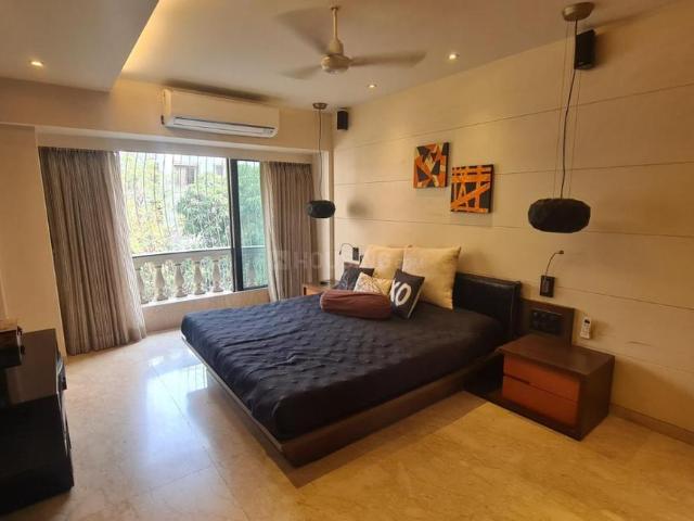 3 BHK Apartment in Bandra West for rent Mumbai. The reference number is 21144928