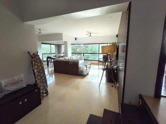 3 BHK Apartment in Bandra West for rent Mumbai. The reference number is 21162565
