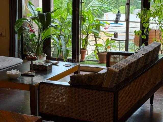 3 BHK Apartment in Bandra West for rent Mumbai. The reference number is 21179457