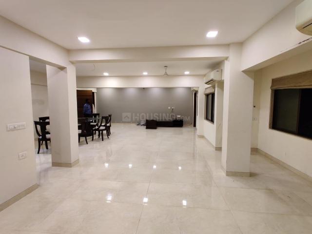 3 BHK Apartment in Bandra West for rent Mumbai. The reference number is 21191426