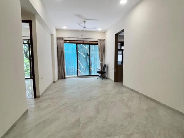 3 BHK Apartment in Bandra West for rent Mumbai. The reference number is 21326805