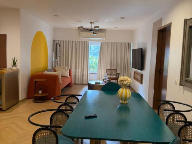 3 BHK Apartment in Bandra West for rent Mumbai. The reference number is 21326826