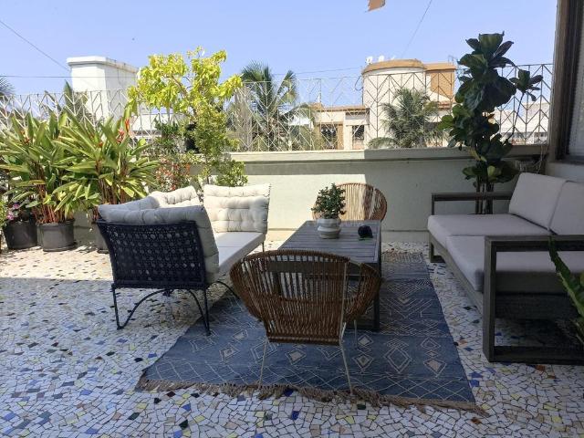 3 BHK Apartment in Bandra West for resale Mumbai. The reference number is 12799114