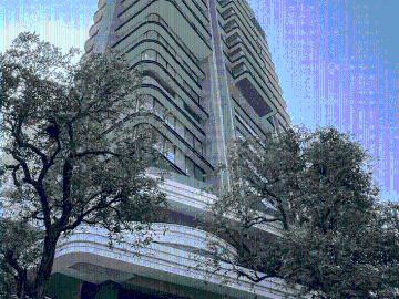 3 BHK Apartment in Bandra West for resale Mumbai. The reference number is 19484151