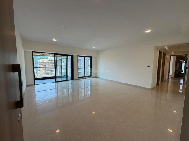 3 BHK Apartment in Bandra West for resale Mumbai. The reference number is 20193369