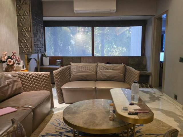 3 BHK Apartment in Bandra West for resale Mumbai. The reference number is 21301222
