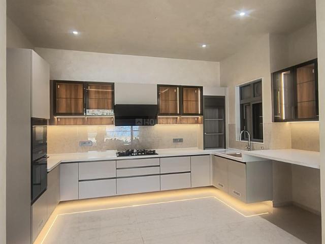 3 BHK Apartment in Baner for resale Pune. The reference number is 20639716