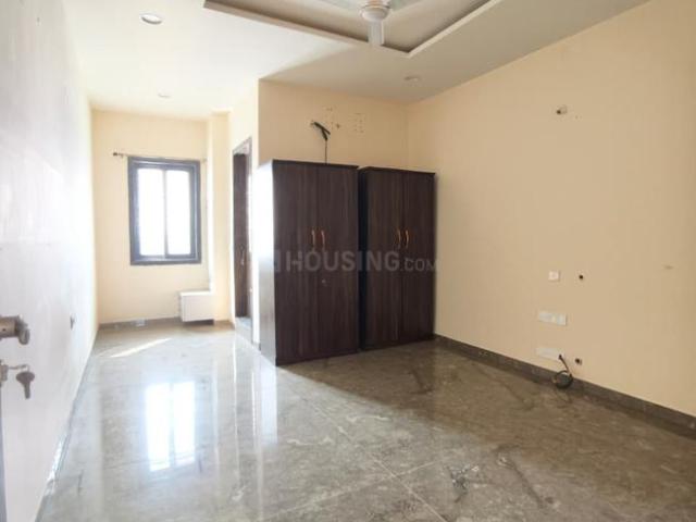 3 BHK Apartment in Banjara Hills for rent Hyderabad. The reference number is 19385244