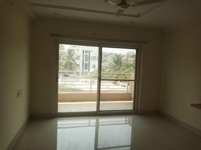 3 BHK Apartment in Banjara Hills for rent Hyderabad. The reference number is 21053944