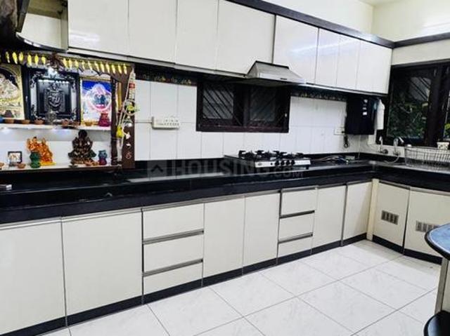 3 BHK Apartment in Banjara Hills for rent Hyderabad. The reference number is 21161137
