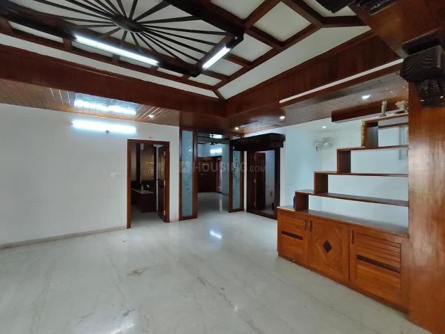 3 BHK Apartment in Banjara Hills for rent Hyderabad. The reference number is 21370872