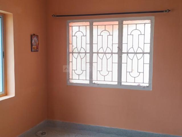 3 BHK Apartment in Bansdroni for rent Kolkata. The reference number is 21282885