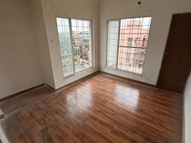 3 BHK Apartment in Barisha for resale Kolkata. The reference number is 21089414