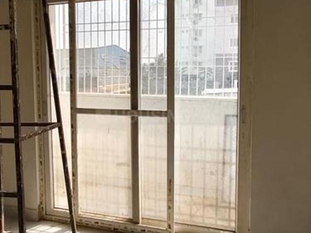 3 BHK Apartment in Basheer Bagh for resale Hyderabad. The reference number is 19836571