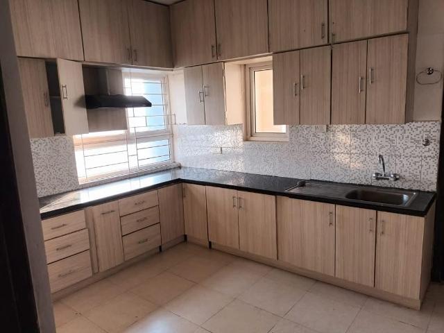 3 BHK Apartment in Begumpet for rent Hyderabad. The reference number is 19817210