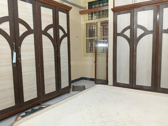 3 BHK Apartment in Begumpet for rent Hyderabad. The reference number is 21207522