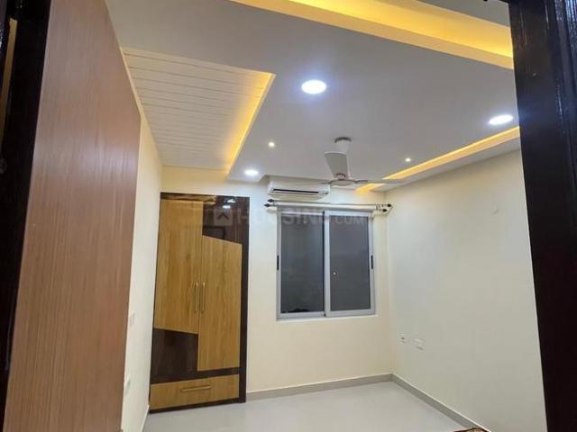 3 BHK Apartment in Behala for rent Kolkata. The reference number is 21037771