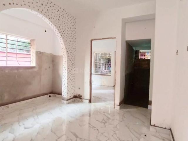 3 BHK Apartment in Behala for resale Kolkata. The reference number is 21283183