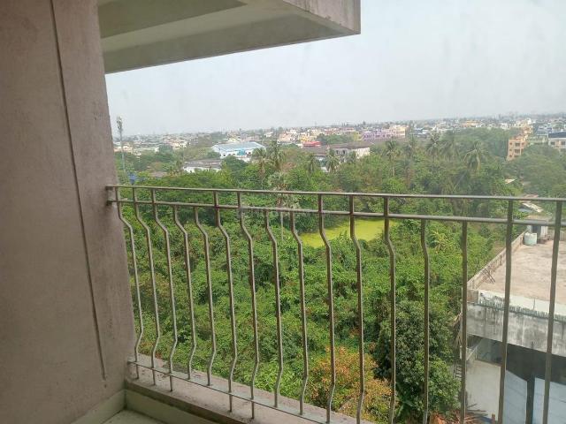 3 BHK Apartment in Belghoria for resale Kolkata. The reference number is 19856147
