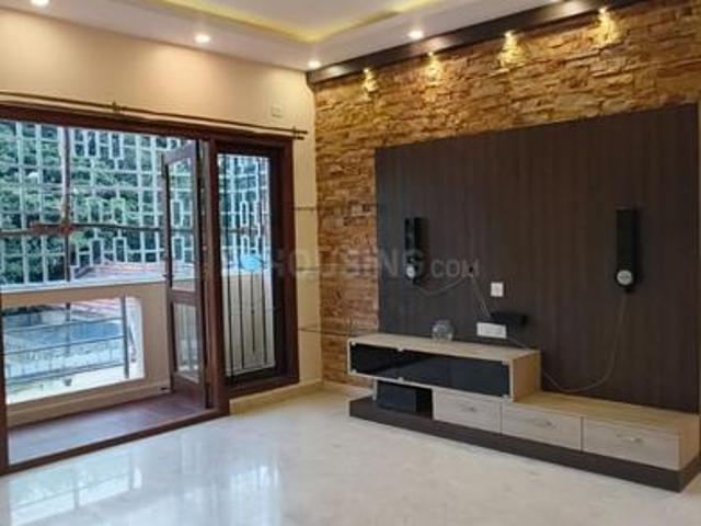 3 BHK Apartment in Benson Town for rent Bengaluru. The reference number is 21067881