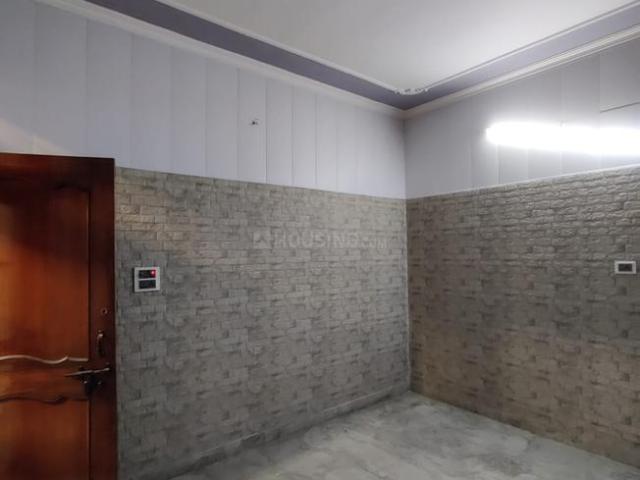 3 BHK Apartment in Beripura for rent Meerut. The reference number is 17149926