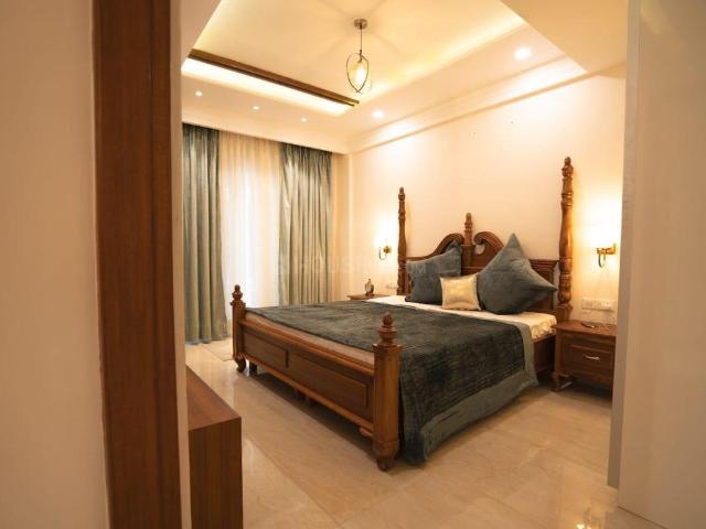 3 BHK Apartment in Bhabat for resale Zirakpur. The reference number is 19798360