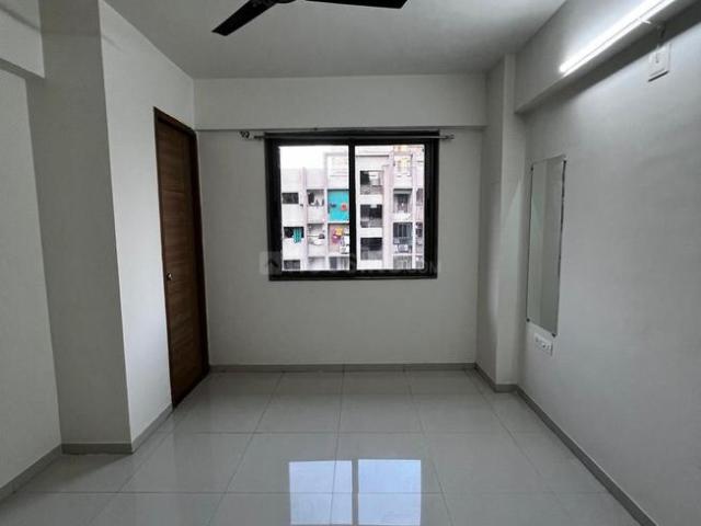 3 BHK Apartment in Bhadaj for rent Ahmedabad. The reference number is 21138808