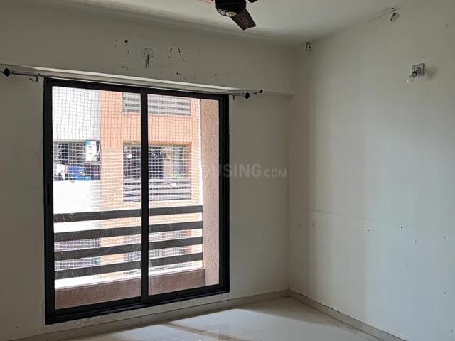 3 BHK Apartment in Bhatha for rent Surat. The reference number is 19924376