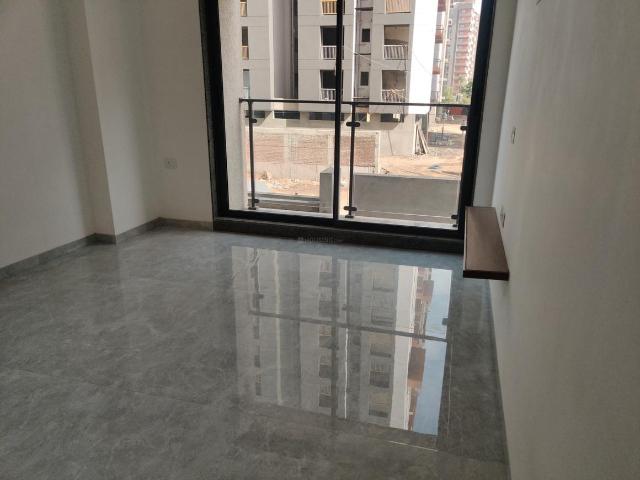 3 BHK Apartment in Bhatha for resale Surat. The reference number is 19945597