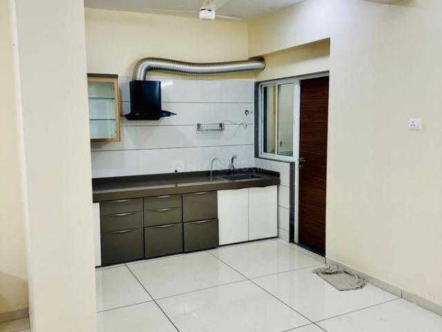 3 BHK Apartment in Bhayli for rent Vadodara. The reference number is 19955552