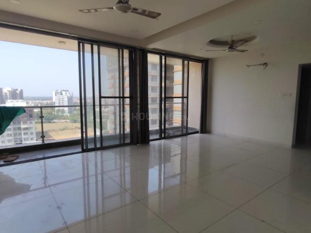 3 BHK Apartment in Bhayli for rent Vadodara. The reference number is 20256087