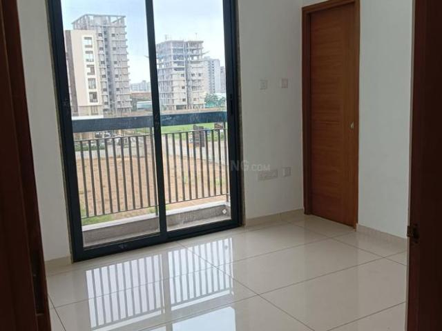 3 BHK Apartment in Bhayli for rent Vadodara. The reference number is 20976431
