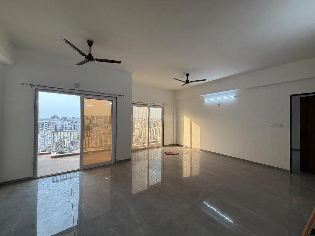 3 BHK Apartment in Bhayli for rent Vadodara. The reference number is 21035785