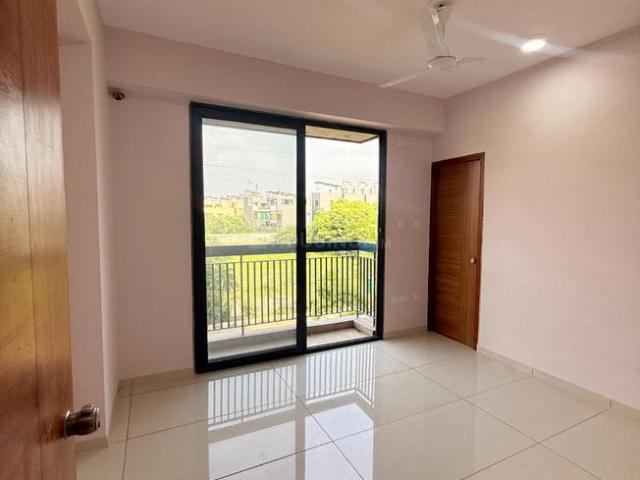3 BHK Apartment in Bhayli for rent Vadodara. The reference number is 21151618