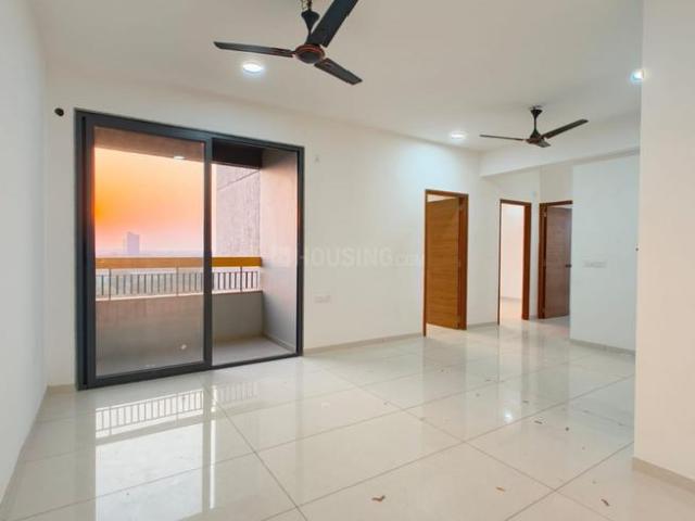 3 BHK Apartment in Bhayli for rent Vadodara. The reference number is 21305685