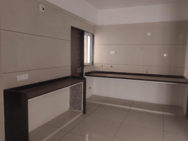 3 BHK Apartment in Bhayli for resale Vadodara. The reference number is 21127045