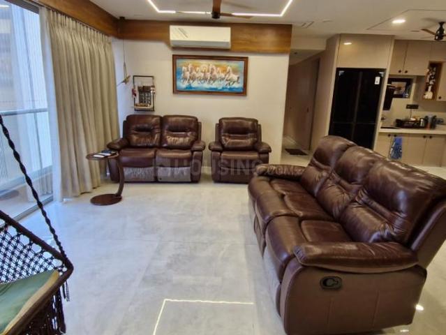 3 BHK Apartment in Bhimrad for rent Surat. The reference number is 16849270