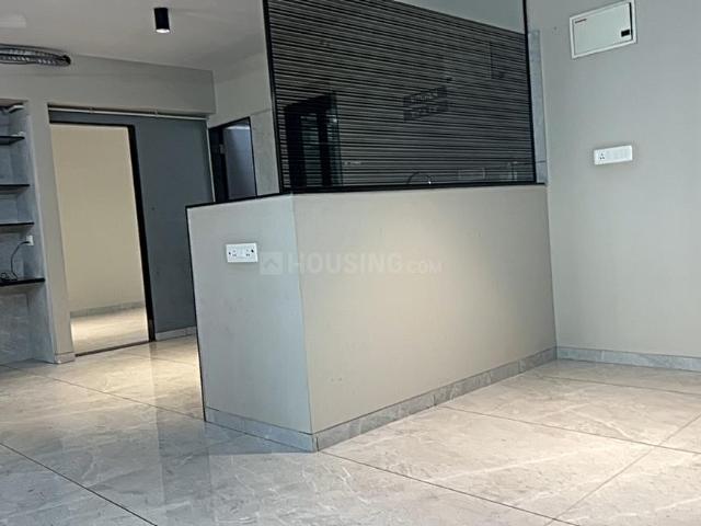 3 BHK Apartment in Bhimrad for rent Surat. The reference number is 19576796