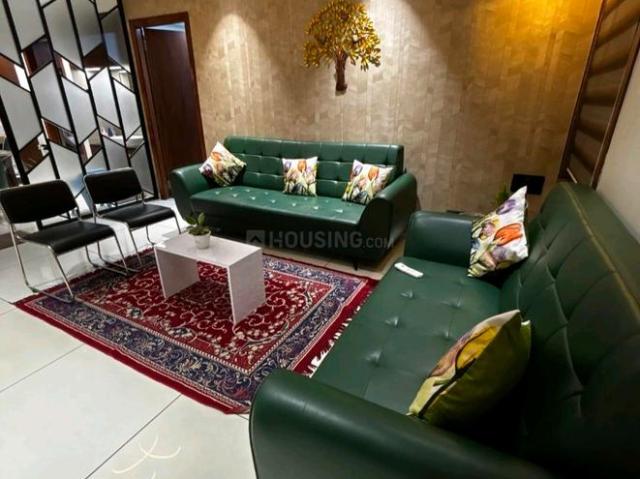 3 BHK Apartment in Bhimrad for rent Surat. The reference number is 20116916