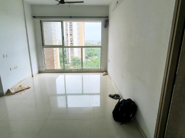 3 BHK Apartment in Bhiwandi for rent Thane. The reference number is 20868273