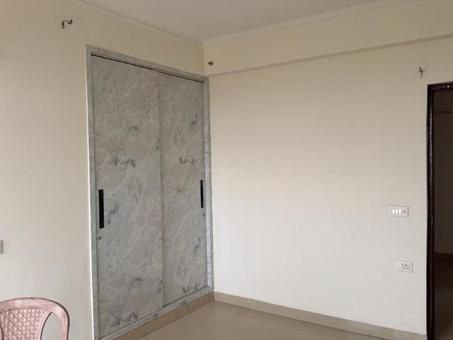 3 BHK Apartment in Bhopura for rent Ghaziabad. The reference number is 19947824