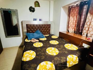 Chandra Nath Chatterjee Road - Balcony